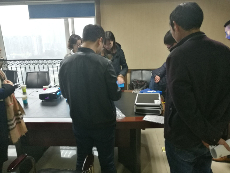 QQ图片20161121094700.jpg